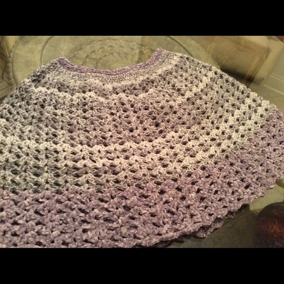 Cape - Picture 1 of 5